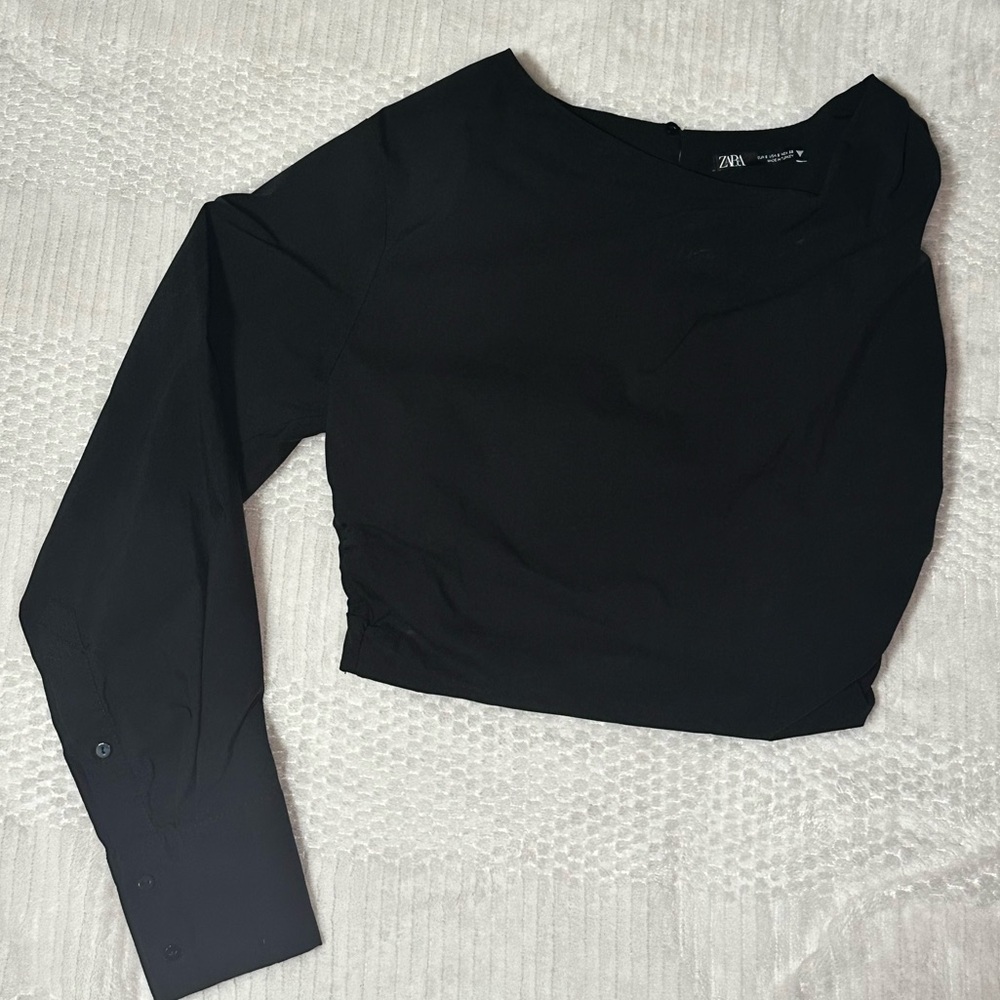 Zara Black Asymmetric Crop Top